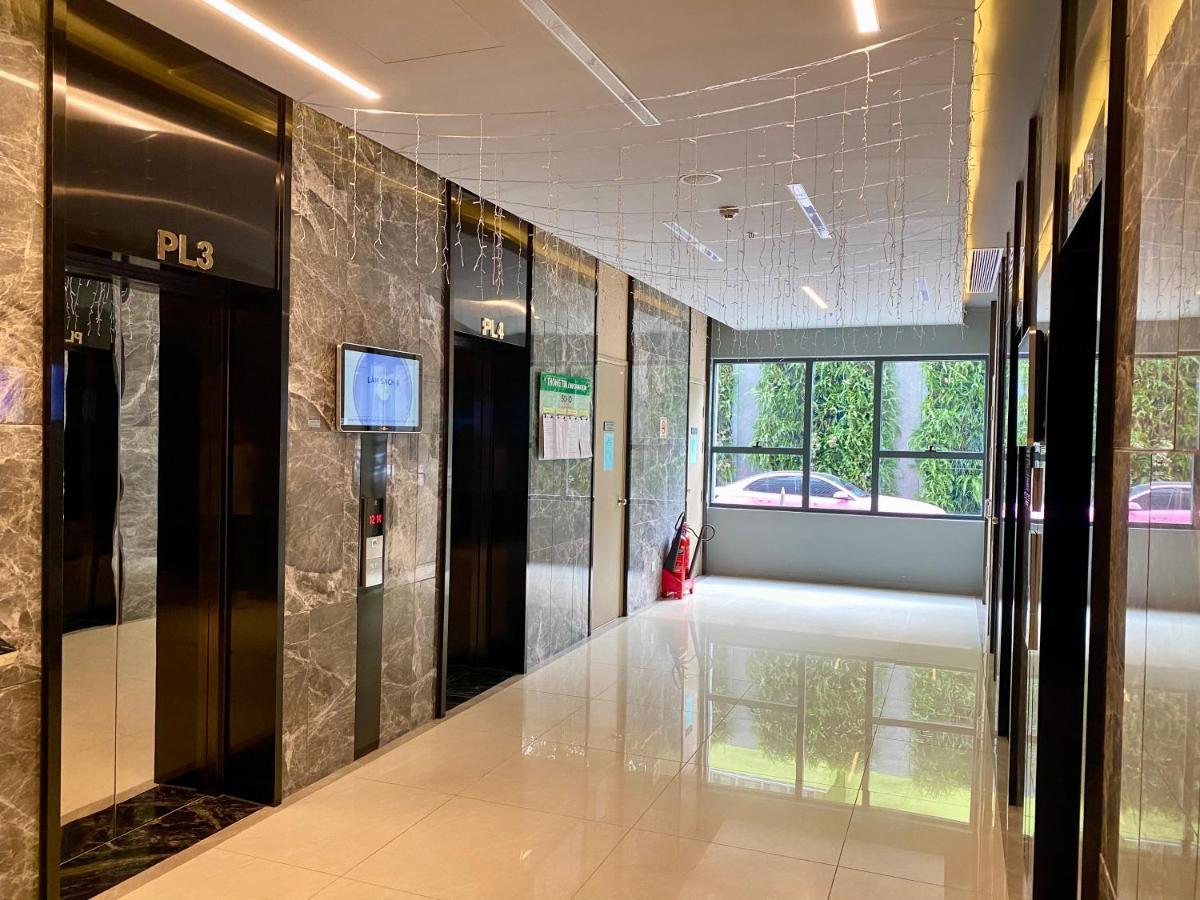 Soho Apt - Luxury Stay, Next To Benthanh Market ホーチミン市 エクステリア 写真