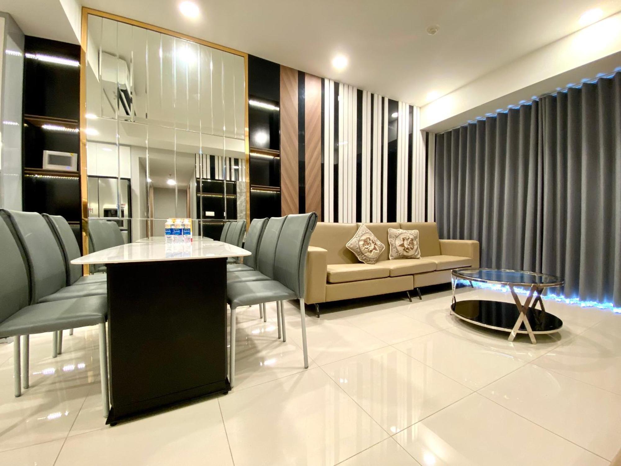 Soho Apt - Luxury Stay, Next To Benthanh Market ホーチミン市 エクステリア 写真