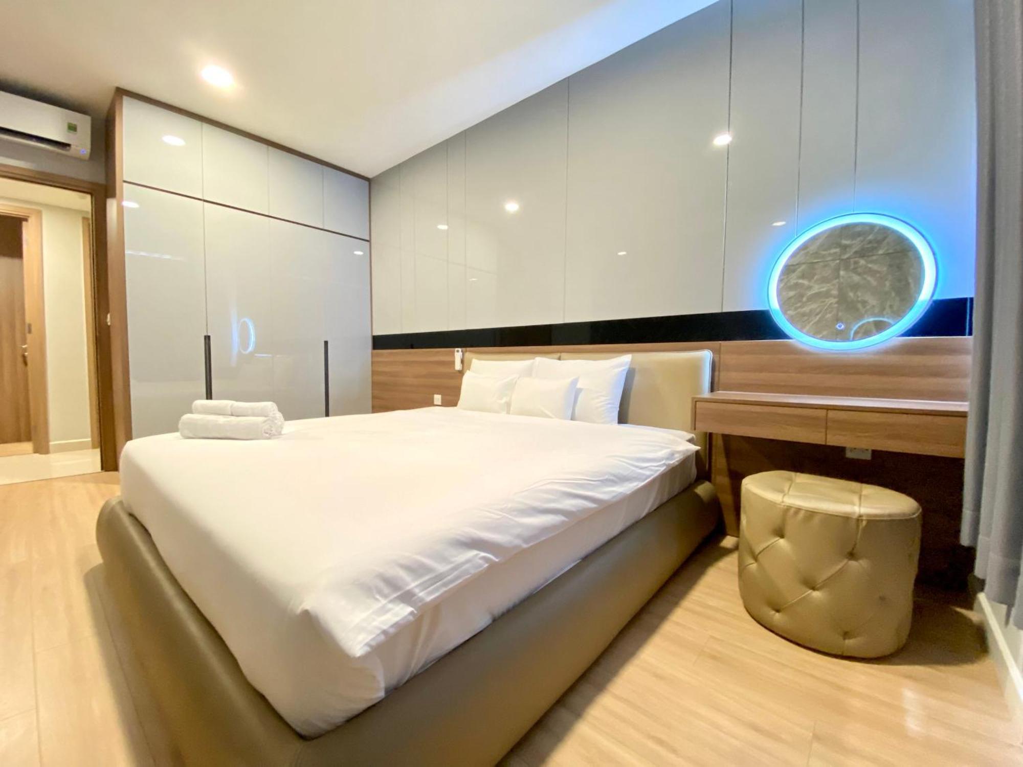 Soho Apt - Luxury Stay, Next To Benthanh Market ホーチミン市 エクステリア 写真