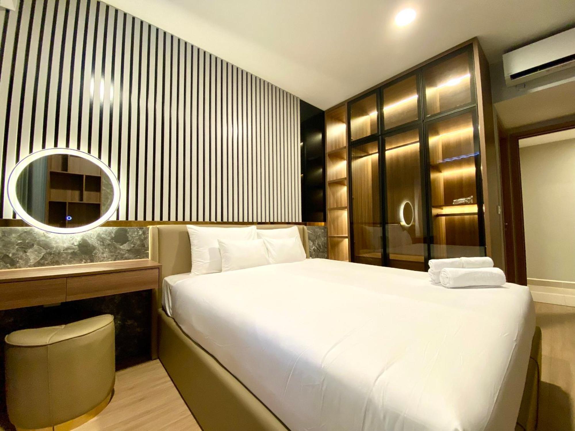 Soho Apt - Luxury Stay, Next To Benthanh Market ホーチミン市 エクステリア 写真